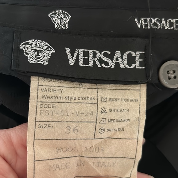 Versace 100% Wool Men’s Suit - Picture 14 of 16